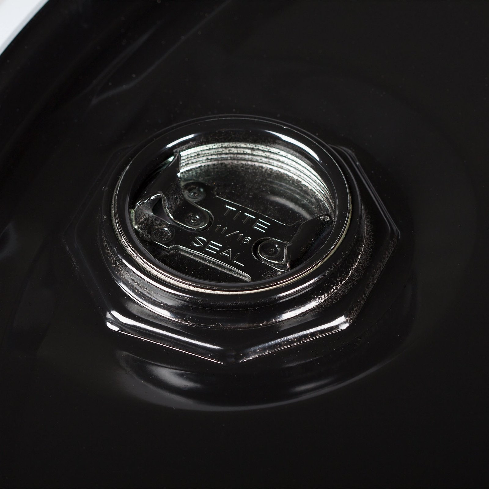 55 Gallon Steel Drum, Black, UN Rated, Unlined, 20GA, Cover w/Bolt Ring, 2″ & 3/4″ Fittings - Image 5