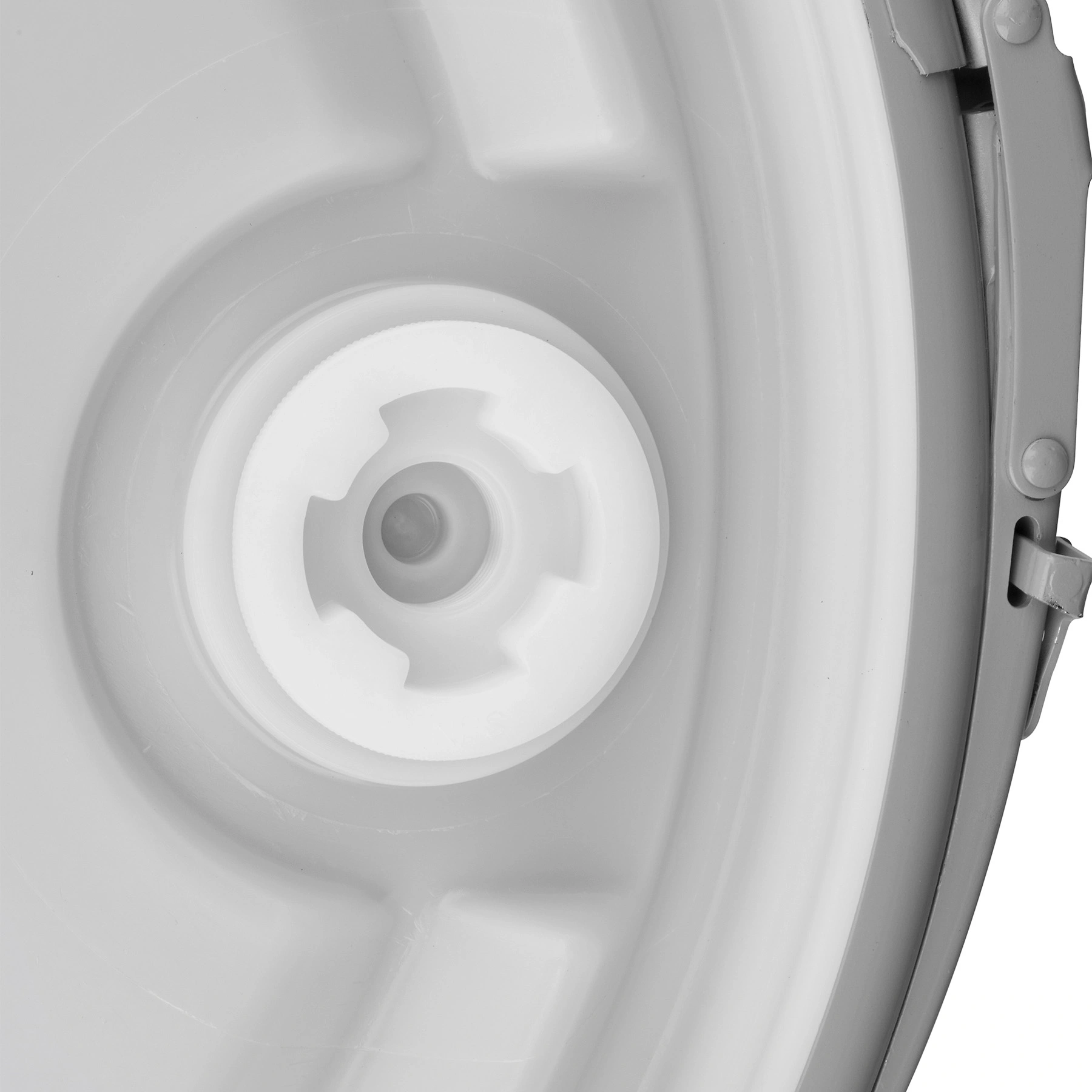 57 Gallon Blue Plastic Drum, UN Rated, 2″ & 3/4″ Fittings, Cover w/Lever Lock Ring Closure - Image 3